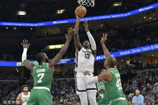 的赛场上 的赛场上