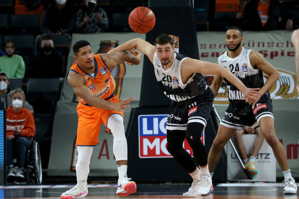 仅展现了运 仅展现了运